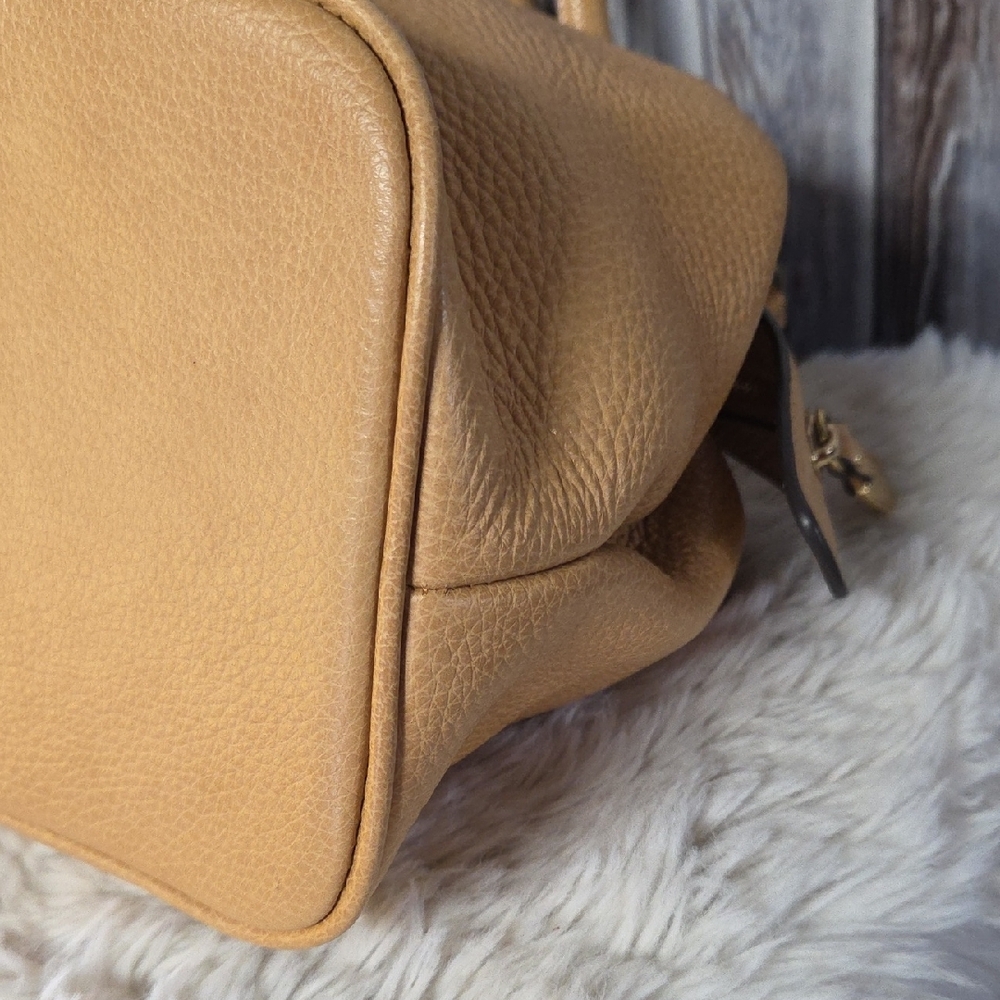 G.I.L.I. Tan Leather Satchel with Tassel And Crossbody Strap - Picture 6 of 14